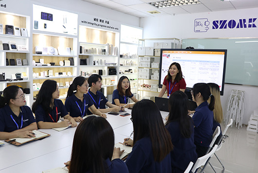 中国 Shenzhen Futian Huaqiang Electronic World OMK Sales Department 会社概要