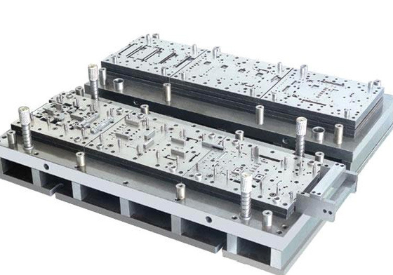 Automotive Connector Injection Molding High Difficulty Hardware Mold Development